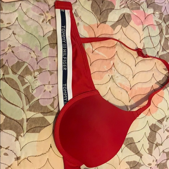 Tommy Hilfiger padded bra :) - Picture 2 of 4